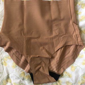 Knix High Rise Shaper brief